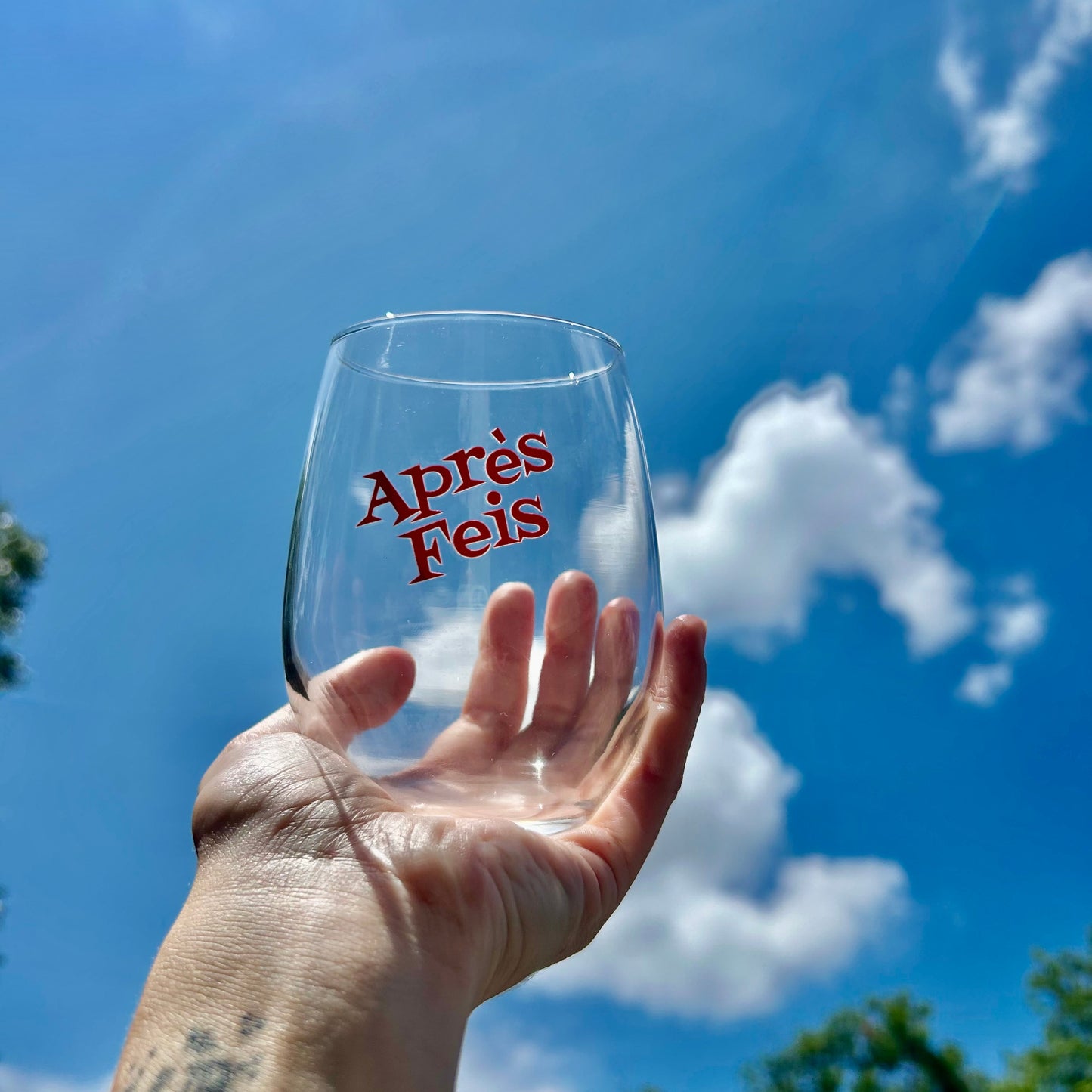Après Feis Wine Glass