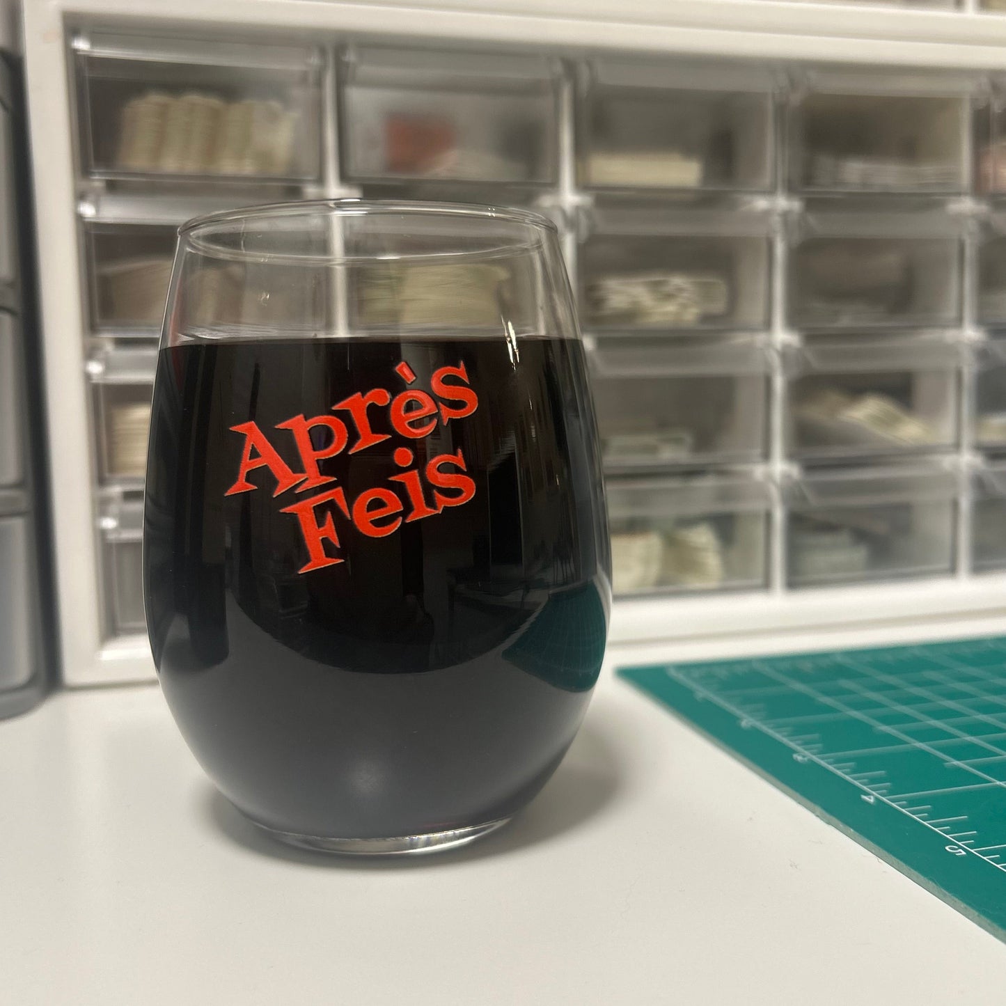 Après Feis Wine Glass